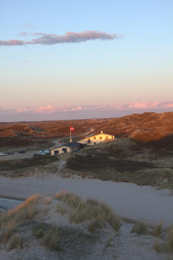 Henne Molle A Badehotel Henne Strand Bagian luar foto